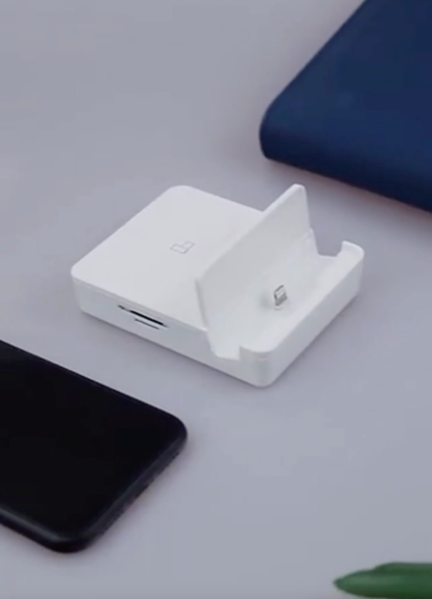 Station multi-fonction Lightning Internet filaire