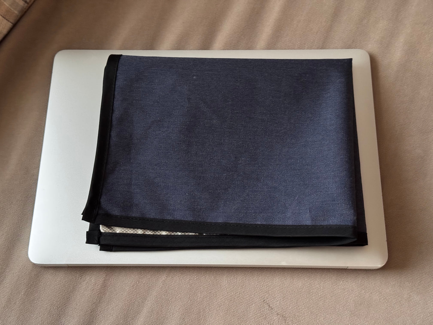 Couverture anti-radiation